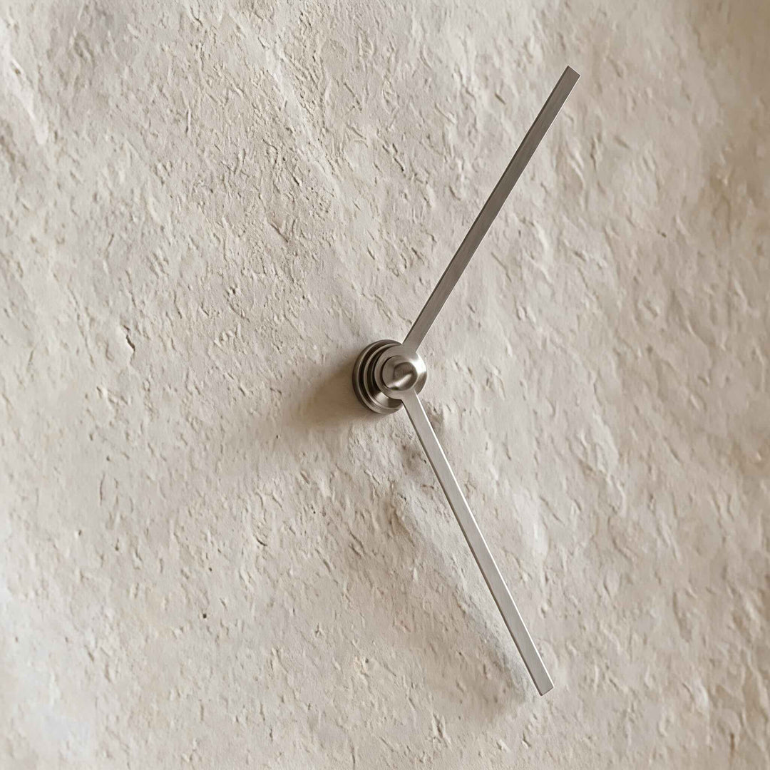 Modern Wall Clock with Unique Texture Silent Operation Resin 26x27cm for Living Room Decor