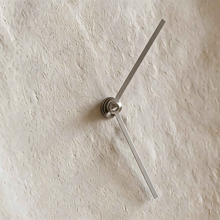 Modern Wall Clock with Unique Texture Silent Operation Resin 26x27cm for Living Room Decor