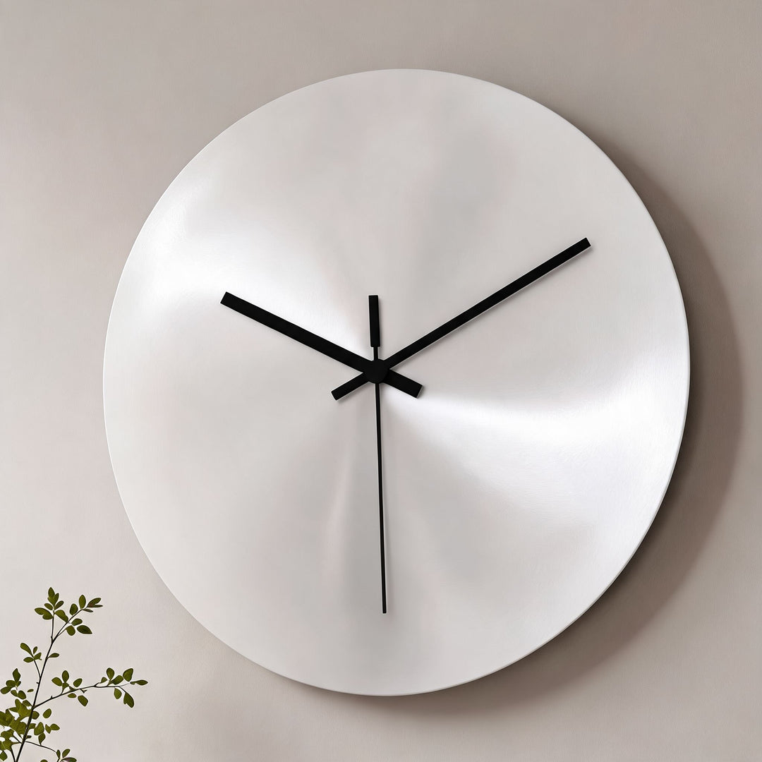 Modern Wall Clock Ultra-Slim Stainless Steel Silent Quartz Minimalist Design for Home Decor