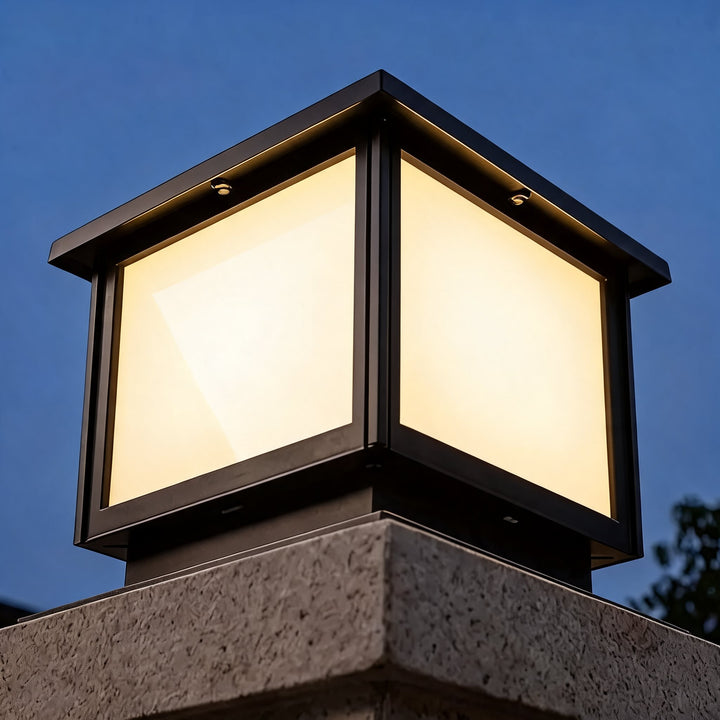 Modern Solar Garden Lights Waterproof Adjustable LED Aluminum Pillar Light with IP54 Rating