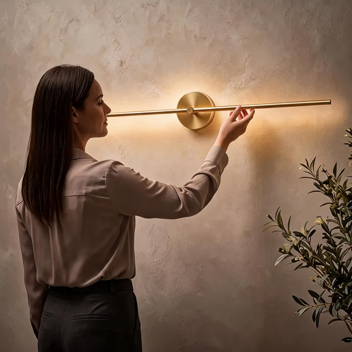 Modern Wall Light Sconce Metal Adjustable LED Linear Design Warm Cool Light Options