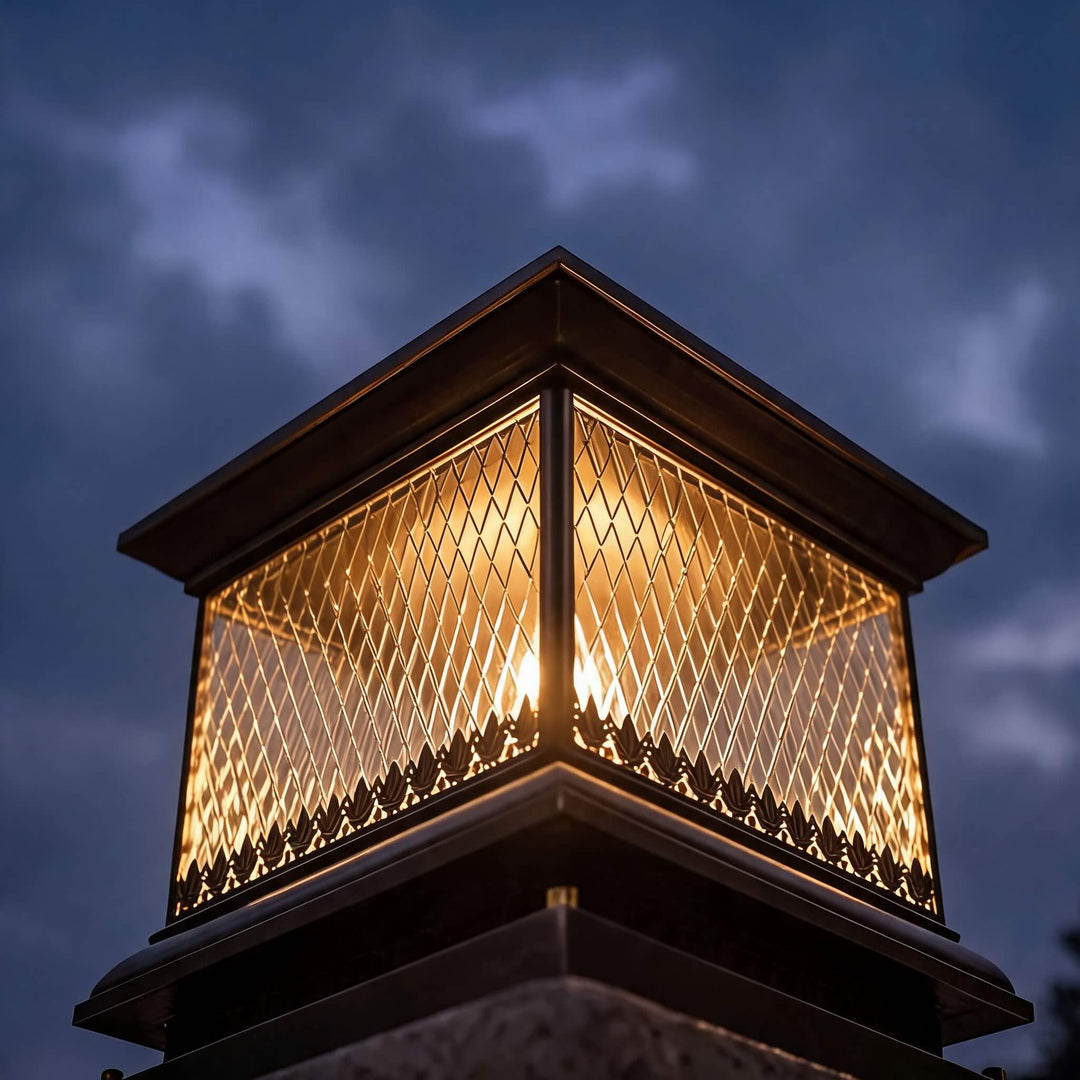 Modern Solar Garden Lights Post Lamp Aluminum LED with Remote Control and Diamond Glass Design