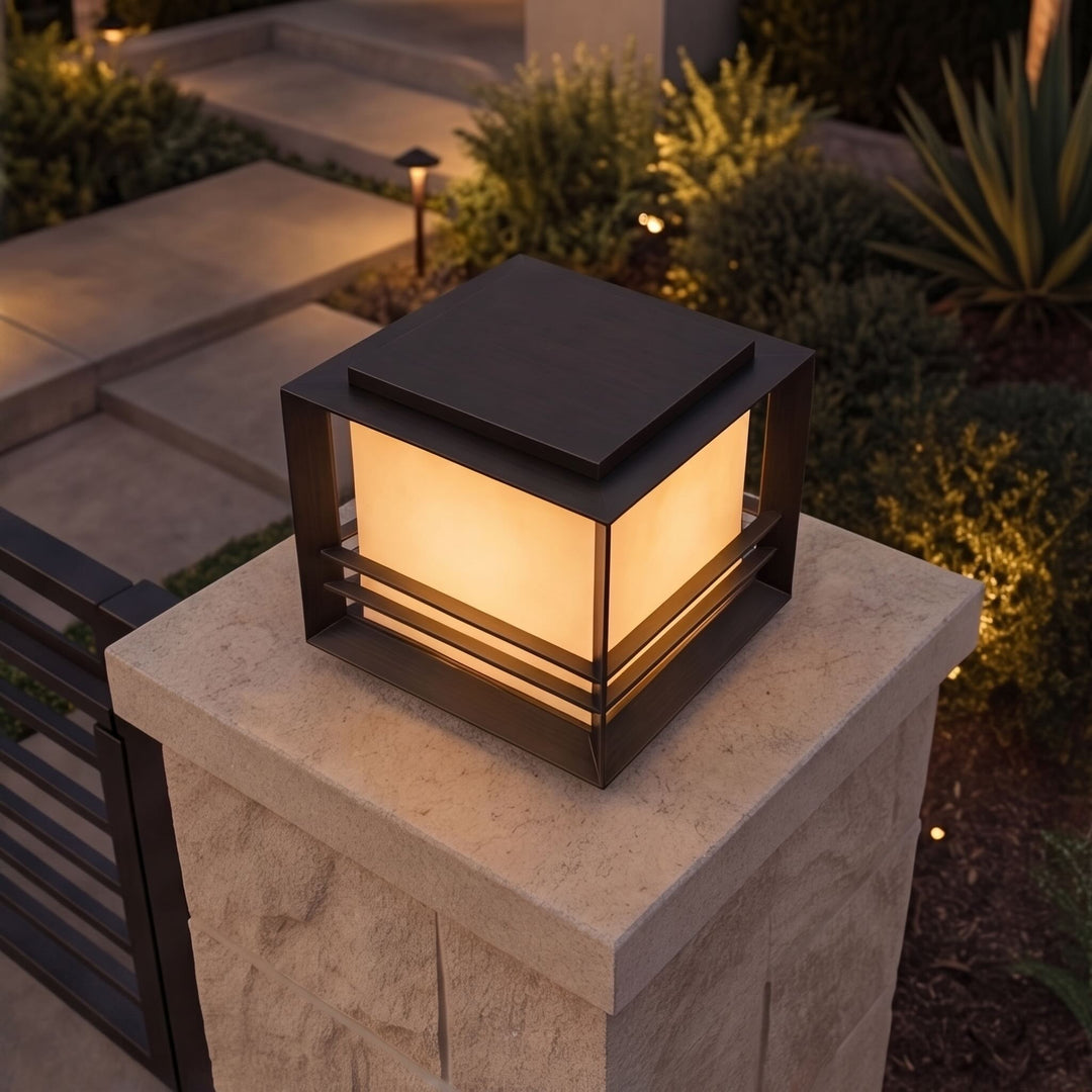 Modern Solar Garden Lights Outdoor Stainless Steel Pillar Light with Tri-Color LED and IP65 Waterproof Rating