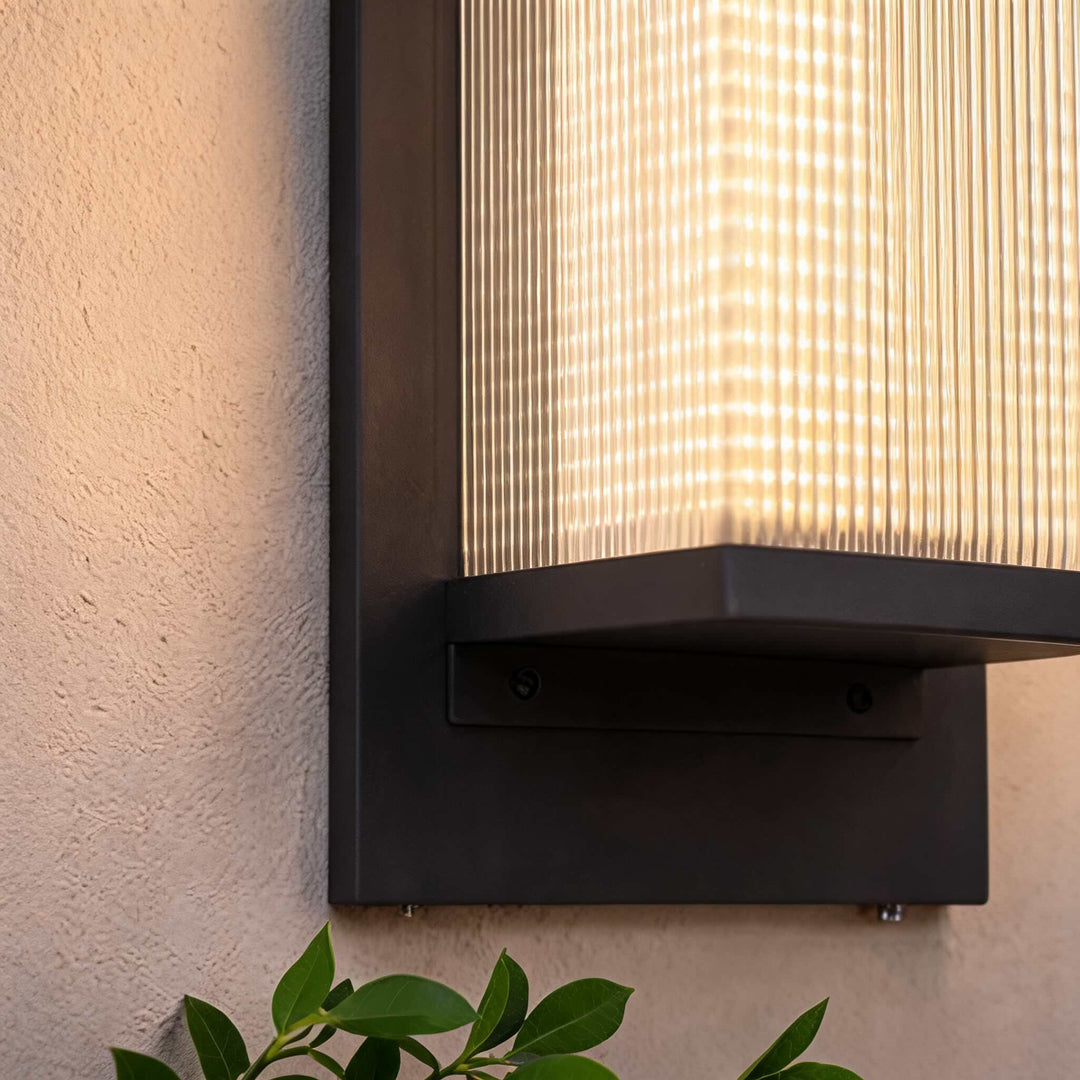 Modern Outdoor Wall Light Wall Mounted Stainless Steel IP65 Waterproof Integrated LED