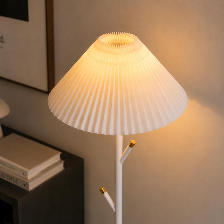 Modern Black Floor Lamp with Adjustable Height and Iron Structure for Indoor Lighting and Coat Rack