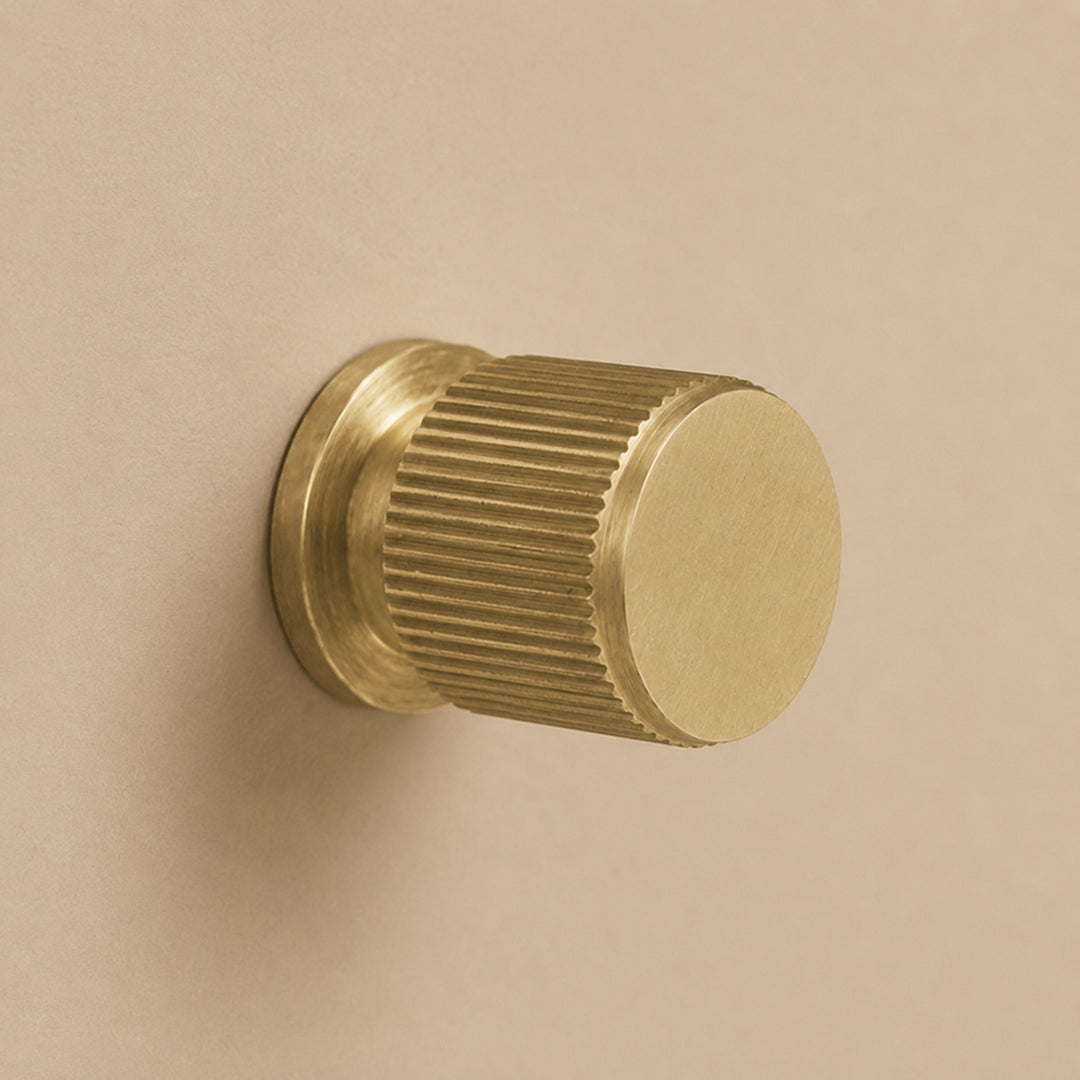 Contemporary Cabinet Handles Set Ergonomic Pulls and Knobs Durable Metal for Kitchen Drawers