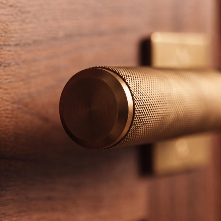 Modern Brass Door Handle with Knurled Grip and Square or Round Rosette for Internal Use
