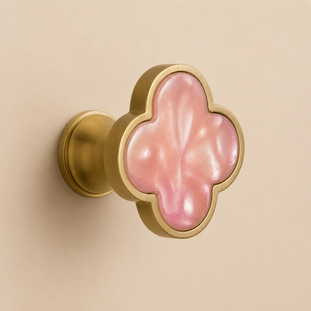 Contemporary Cabinet Knobs Leather and Brass Four-Leaf Clover Shape User-Friendly Installation