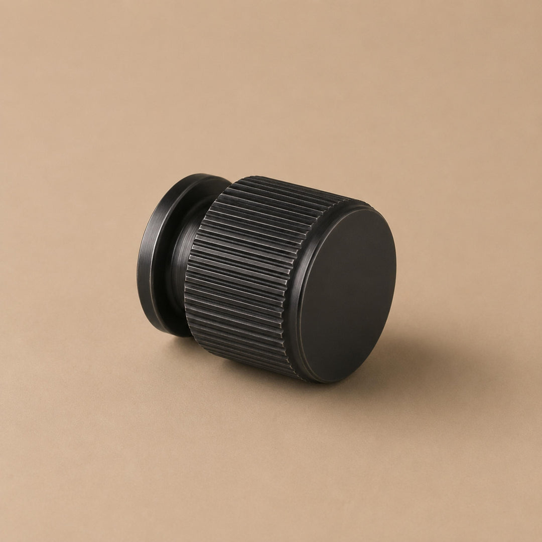 Contemporary Cabinet Handles Set Ergonomic Pulls and Knobs Durable Metal for Kitchen Drawers