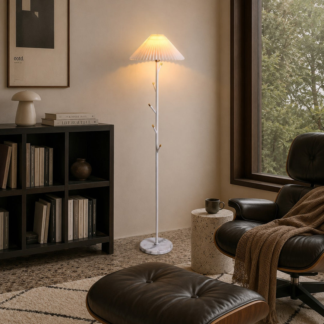 Modern Black Floor Lamp with Adjustable Height and Iron Structure for Indoor Lighting and Coat Rack