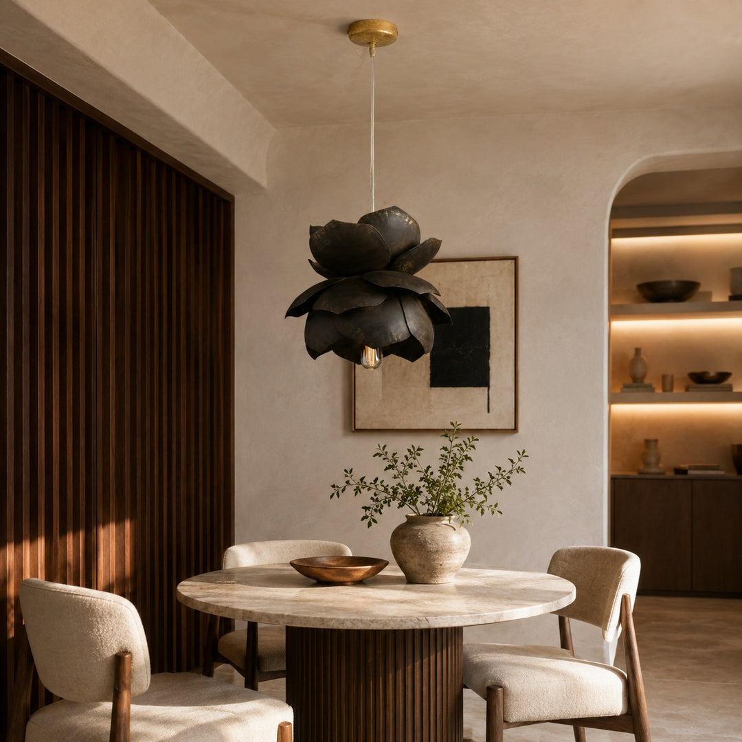 Sculptural Flower Pendant Light in Gold or Bronze – 18cm